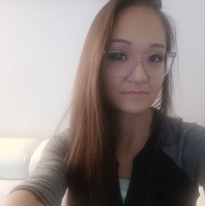 Meet your Posher, Casey